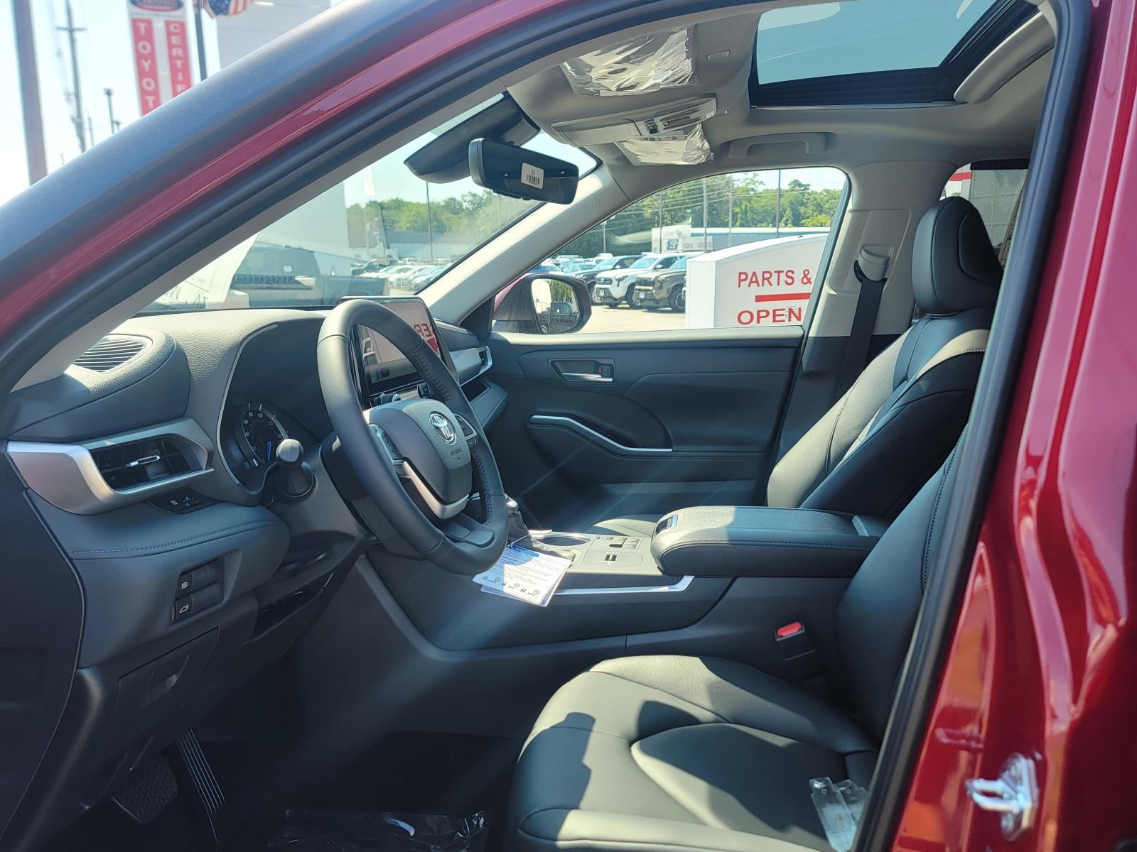 2026 Toyota Highlander Hybrid XLE