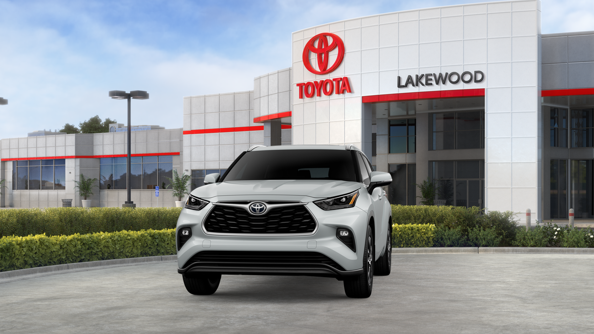2026 Toyota Highlander XLE