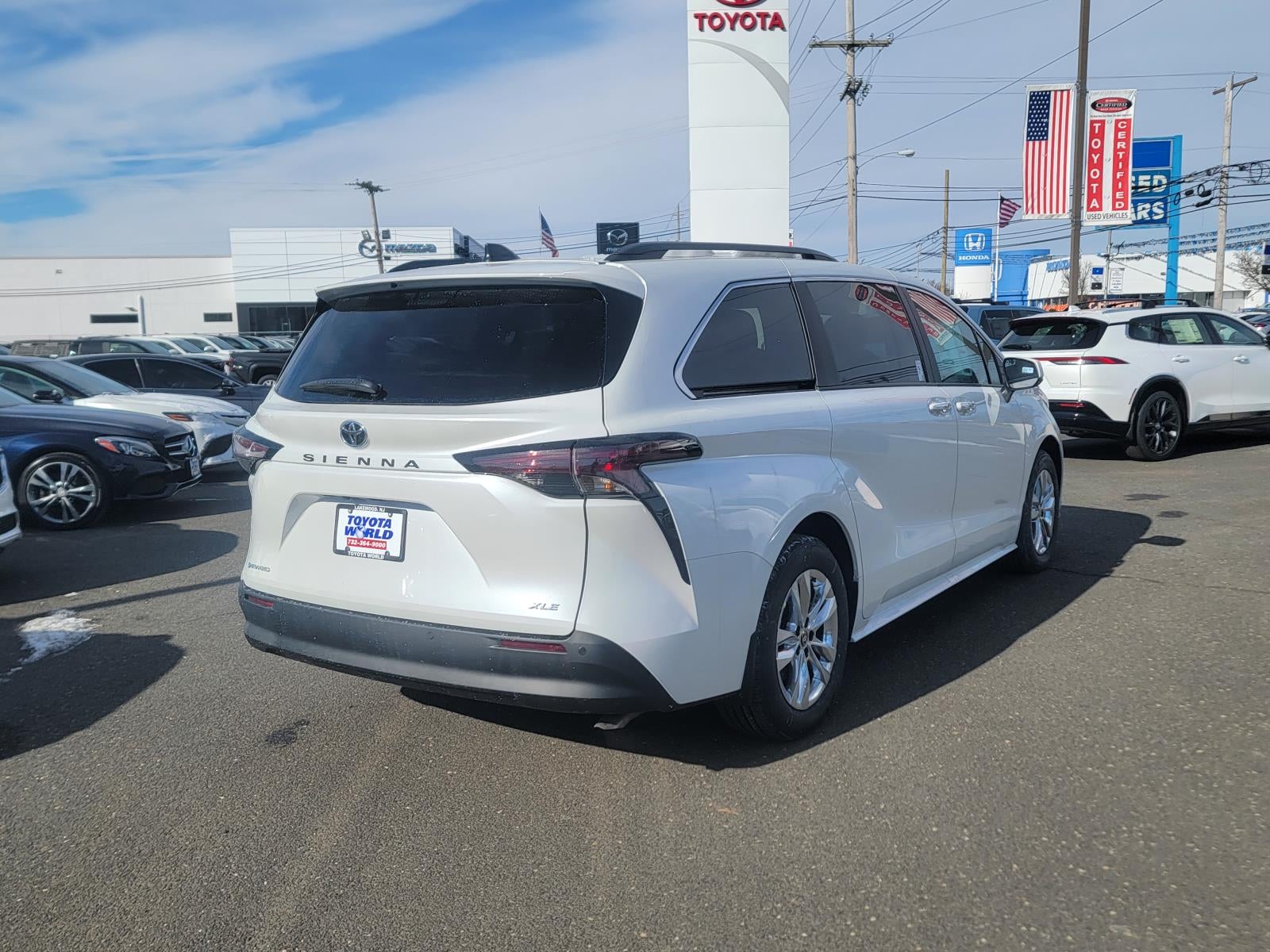 2026 Toyota Sienna XLE