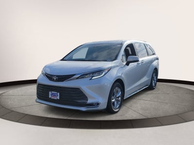 2026 Toyota Sienna Limited
