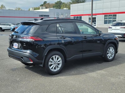 2026 Toyota Corolla Cross LE