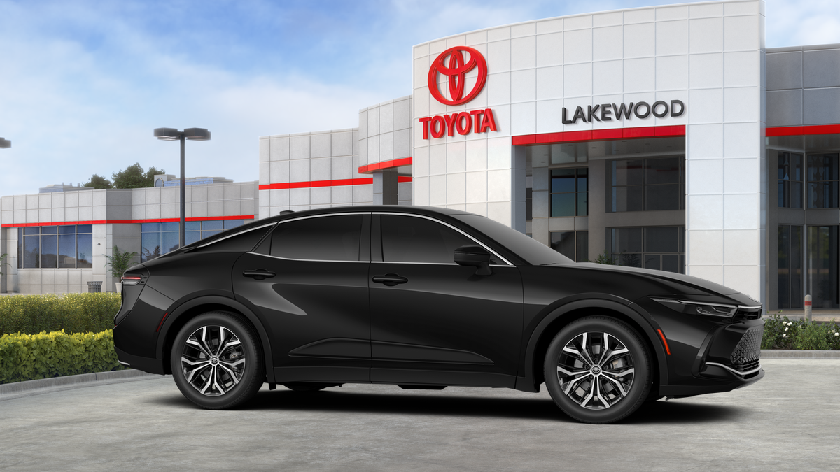 2026 Toyota Toyota Crown XLE