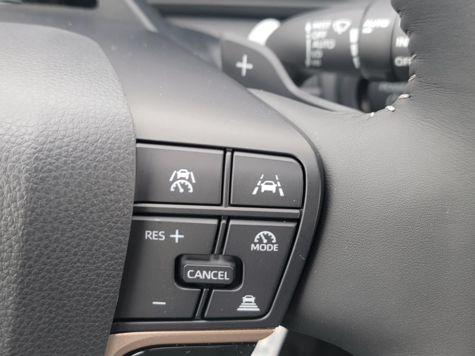 2025 Toyota Toyota Crown Signia Limited