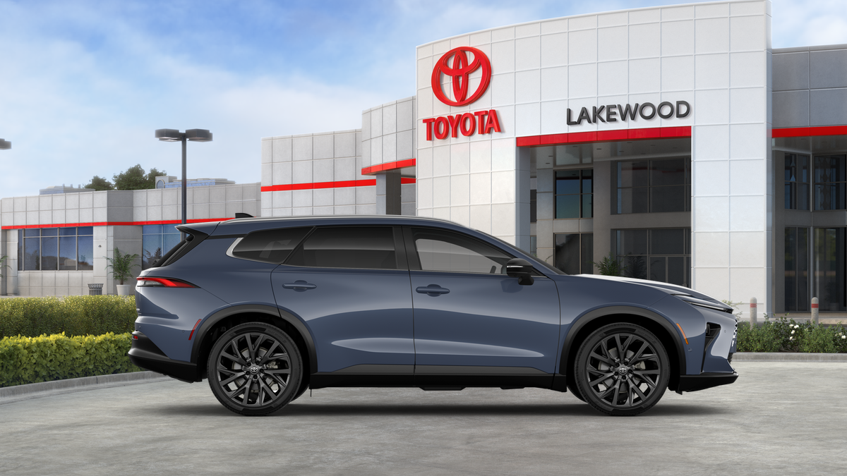 2025 Toyota Toyota Crown Signia Limited