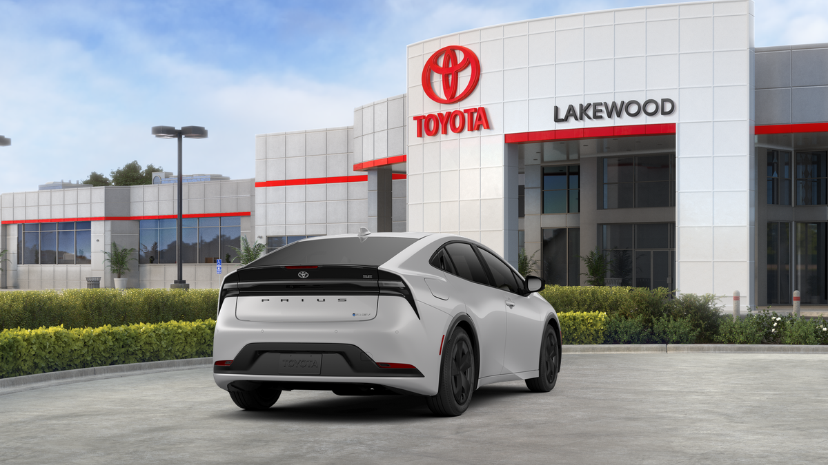 2026 Toyota Prius Plug-in Hybrid SE