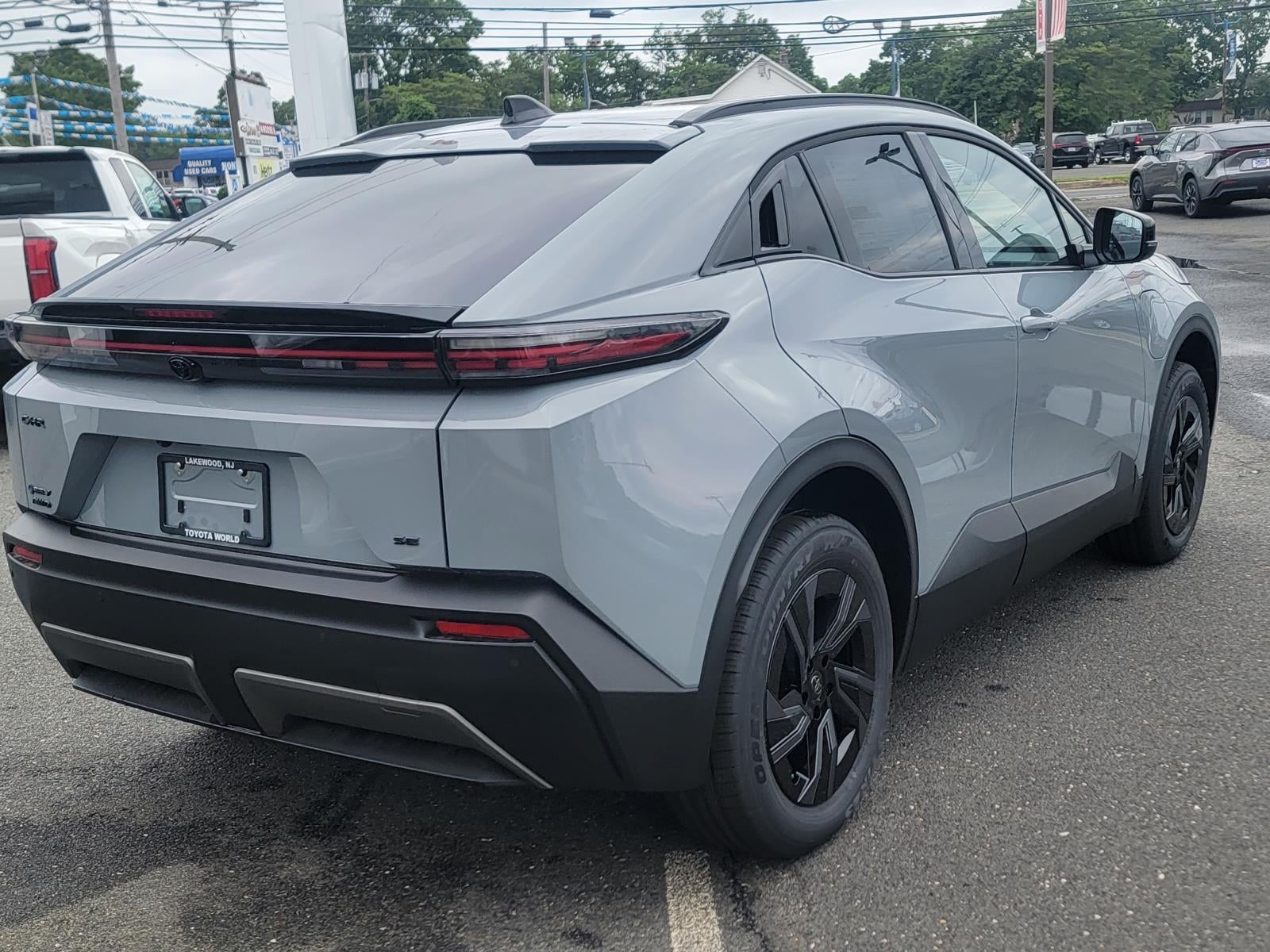 2026 Toyota C-HR SE