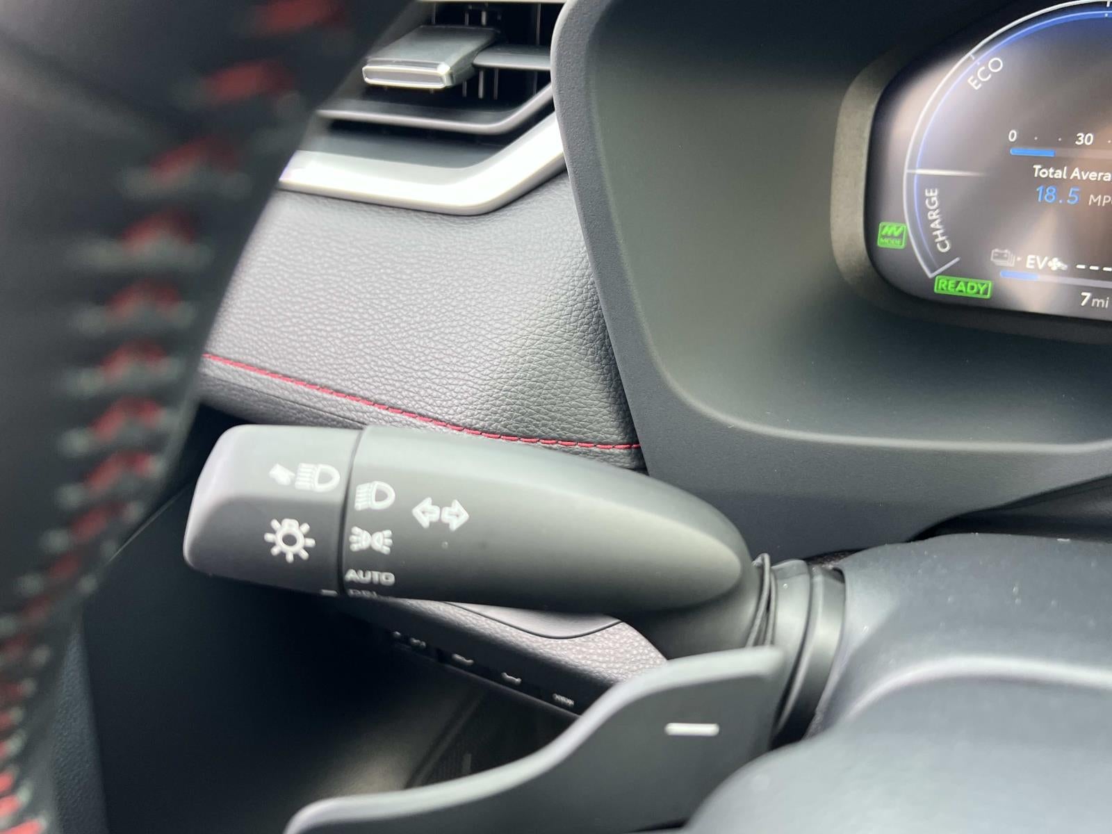 2025 Toyota RAV4 Plug-in Hybrid XSE