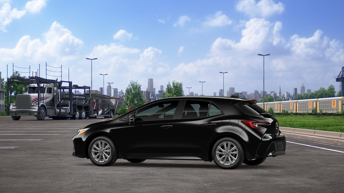 2026 Toyota Corolla Hatchback SE